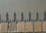 Верхние части дизайна шипа 11км бритвы отбензинивания шипов безопасностью стены кобры загородки